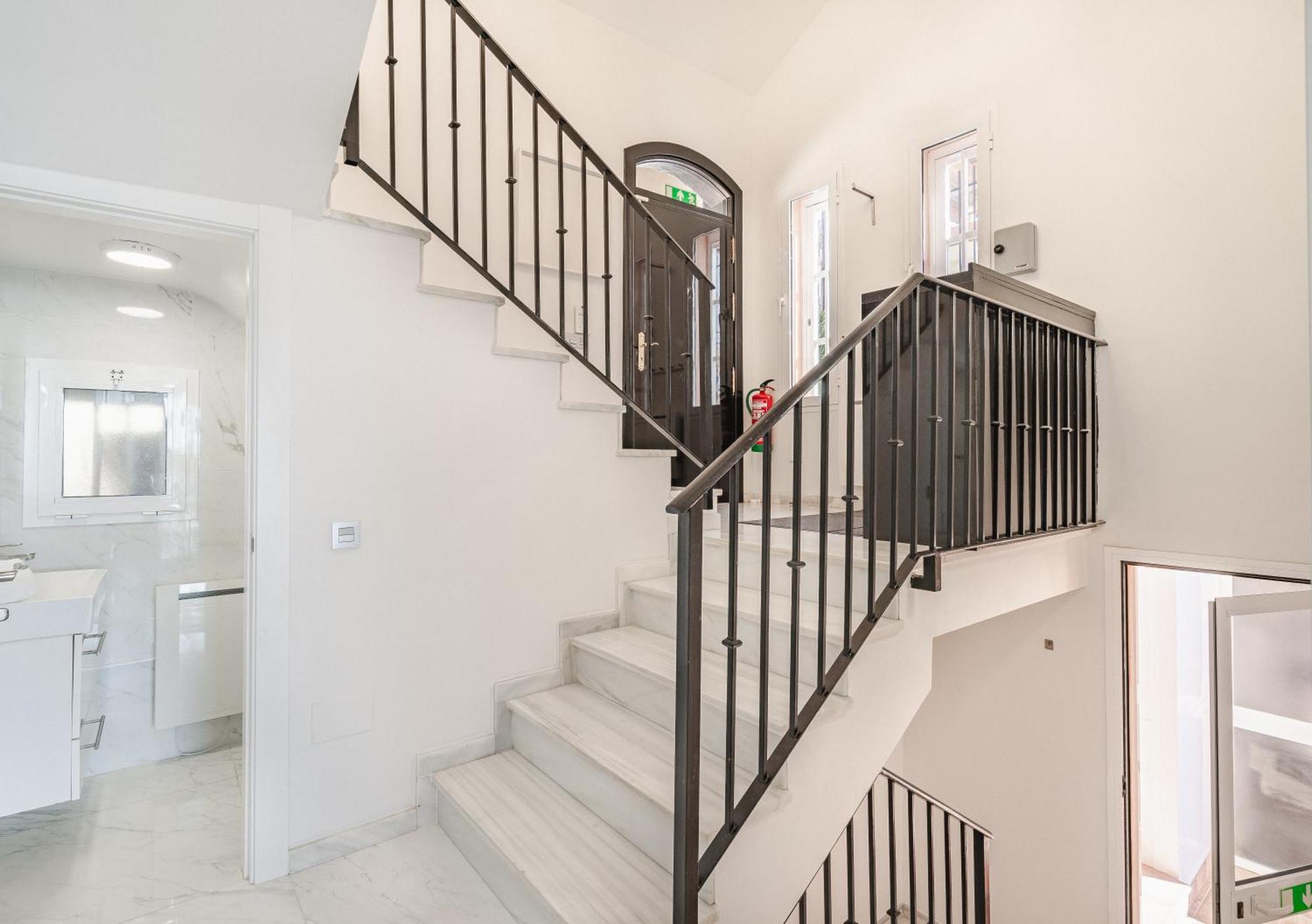 Private Luxurious Hillside Villa With Pool & Sea Views For 8 To 10 Ppl Fuengirola Εξωτερικό φωτογραφία