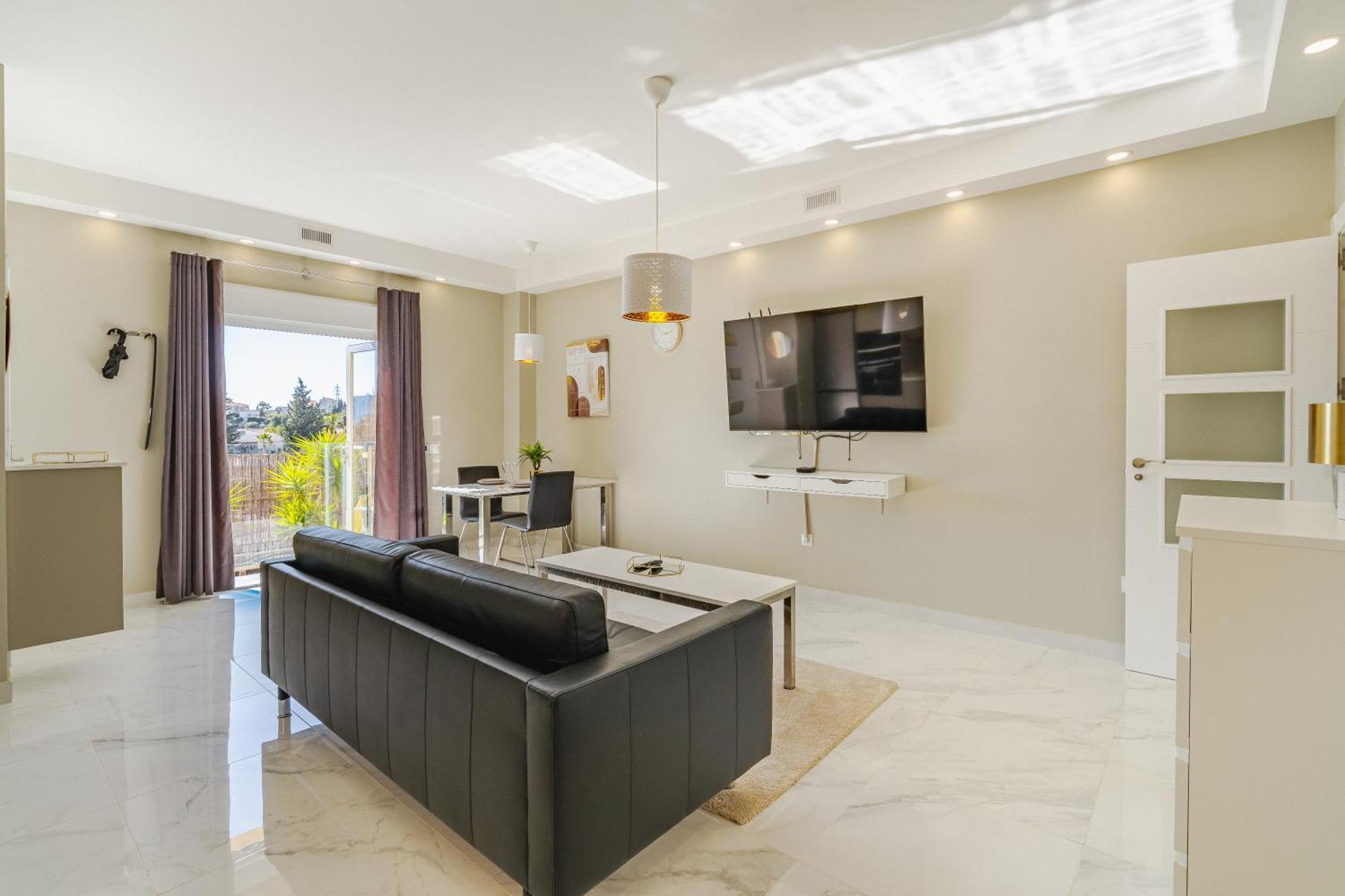 Private Luxurious Hillside Villa With Pool & Sea Views For 8 To 10 Ppl Fuengirola Εξωτερικό φωτογραφία