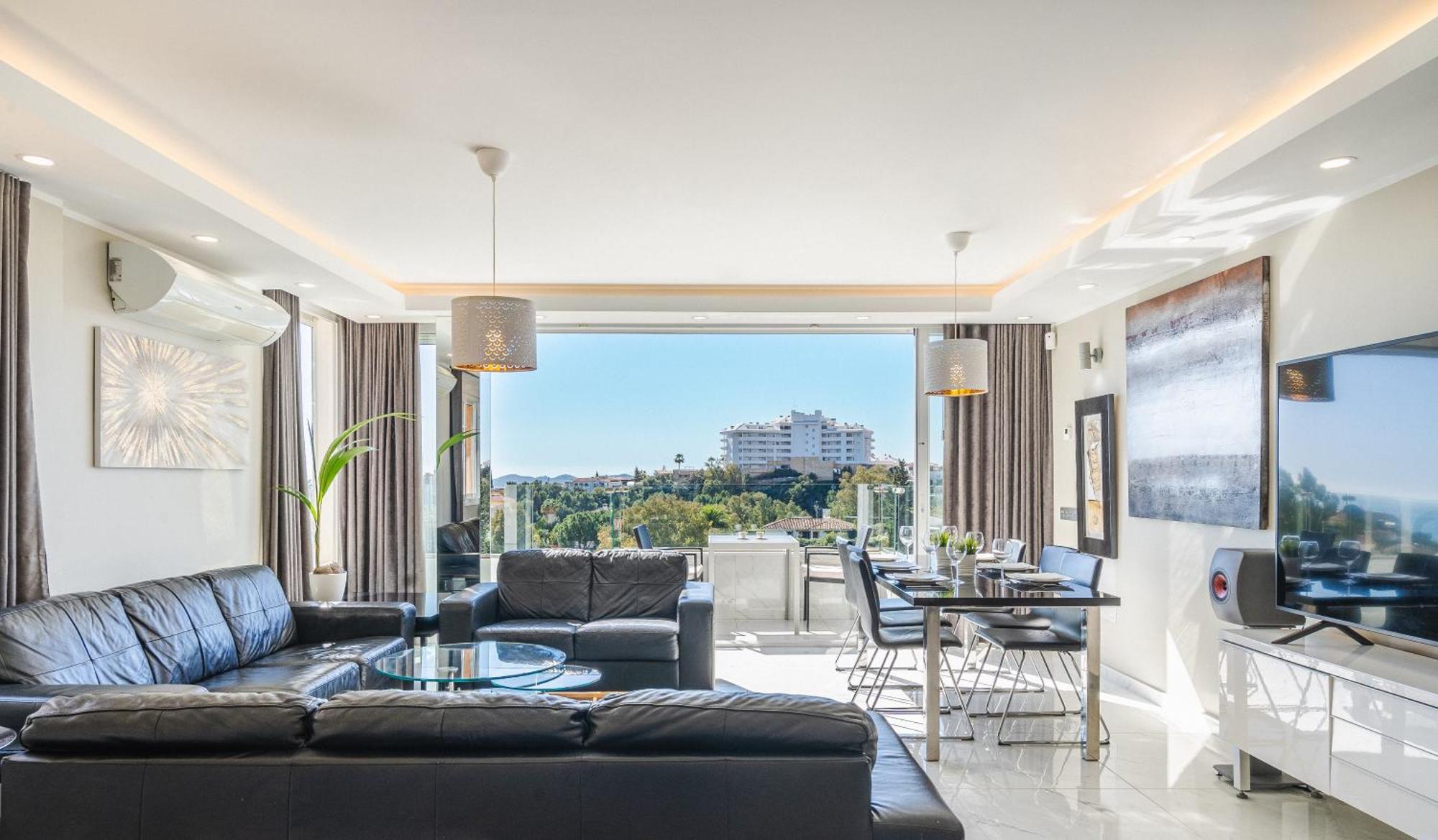 Private Luxurious Hillside Villa With Pool & Sea Views For 8 To 10 Ppl Fuengirola Εξωτερικό φωτογραφία